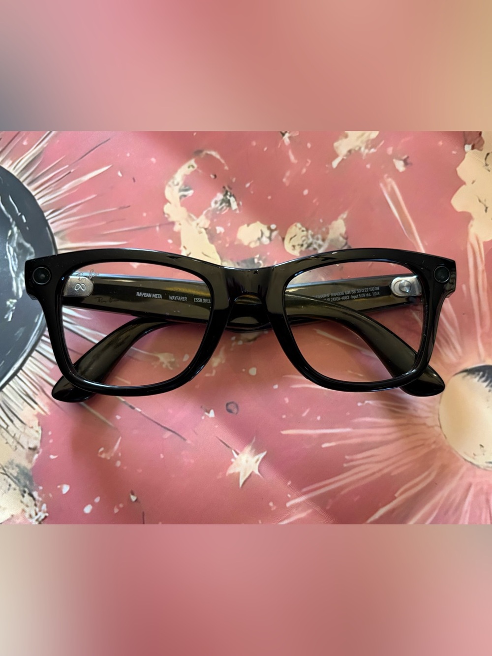 Ray-Ban Black Wayfarer Gen 1 Meta Glasses